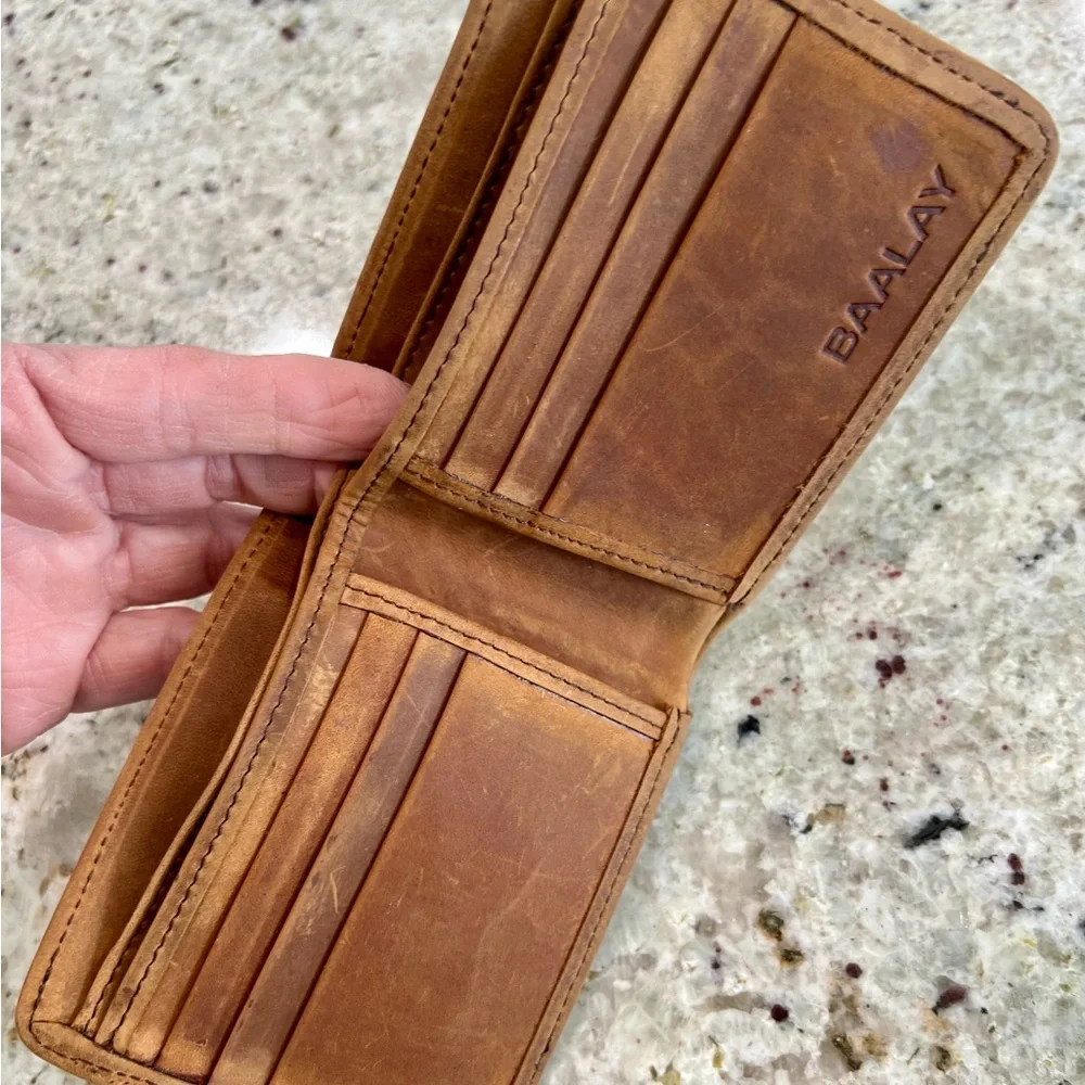 NEW Men's Western Fur on Cowhide Bi-Fold Wallet